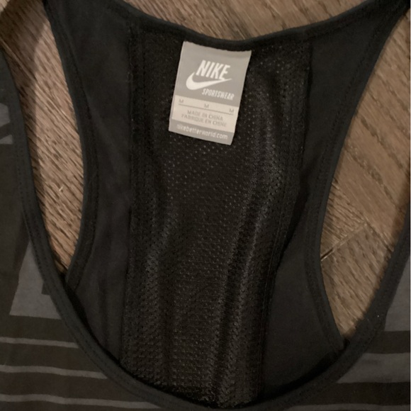 Nike Black and Gray Patterned Tank Top - Picture 3 of 3